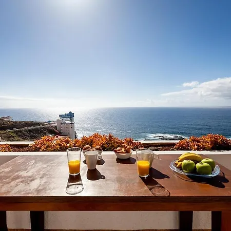 Magical Ocean Views Apartment